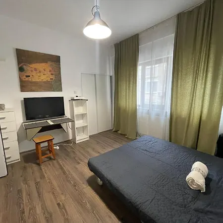 Athenee Cozy Studio With Self Check In Апартаменти